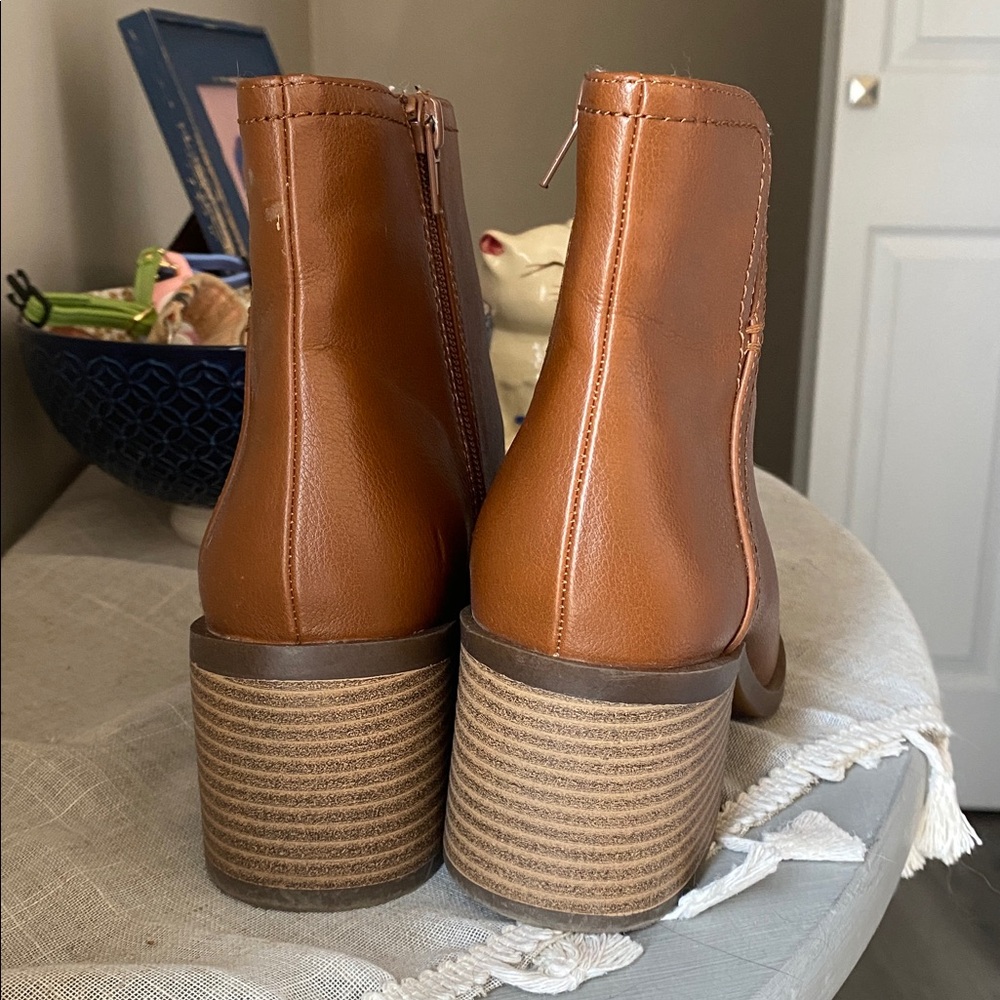 Size 5 Call it Spring Boots - Picture 3 of 4